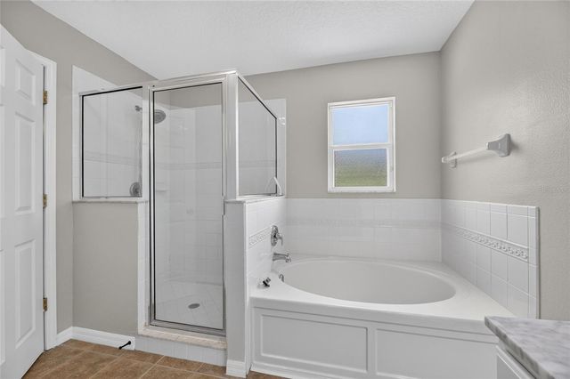 7842 CARRIAGE POINTE DRIVE, Gibsonton, FL 33534