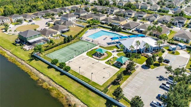 7842 CARRIAGE POINTE DRIVE, Gibsonton, FL 33534