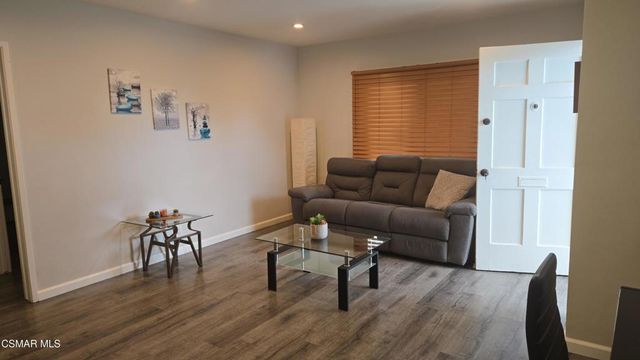 18029 Bullock Street, Encino, CA 91316