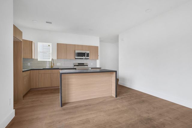 2419 Rosewood Street, Houston, TX 77004