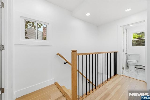 63 Wyckoff Avenue, Waldwick, NJ 07463