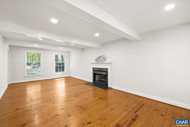 15379 LOUISA RD, Louisa, VA 23093