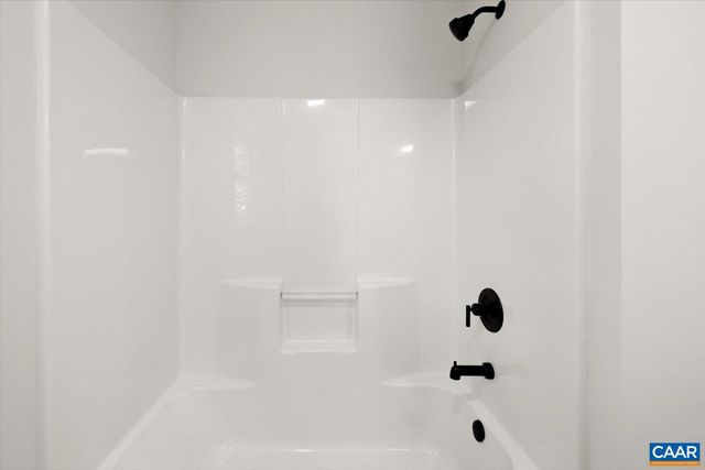 15379 LOUISA RD, Louisa, VA 23093