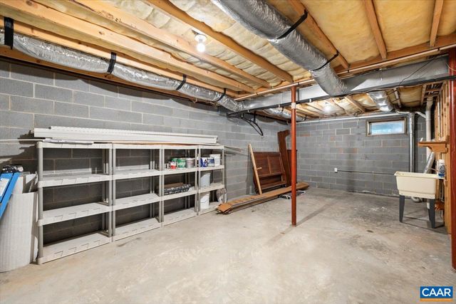 15379 LOUISA RD, Louisa, VA 23093