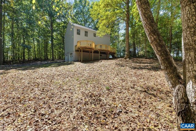 15379 LOUISA RD, Louisa, VA 23093