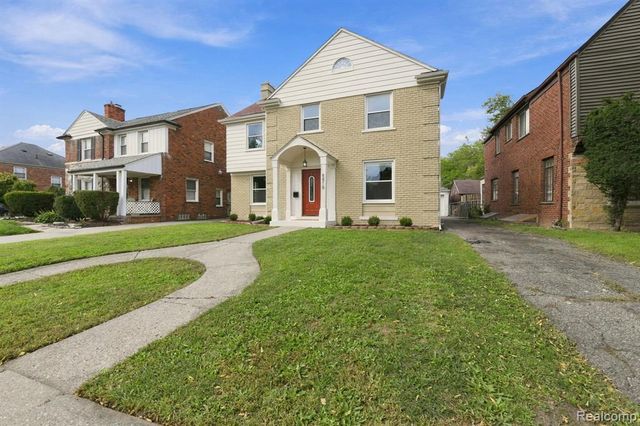 8818 W Outer Drive, Detroit, MI 48219