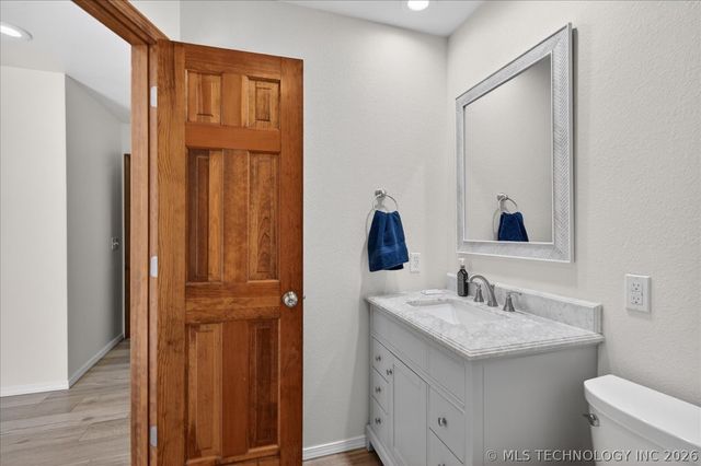 6700 SE Quail Ridge Road, Bartlesville, OK 74006