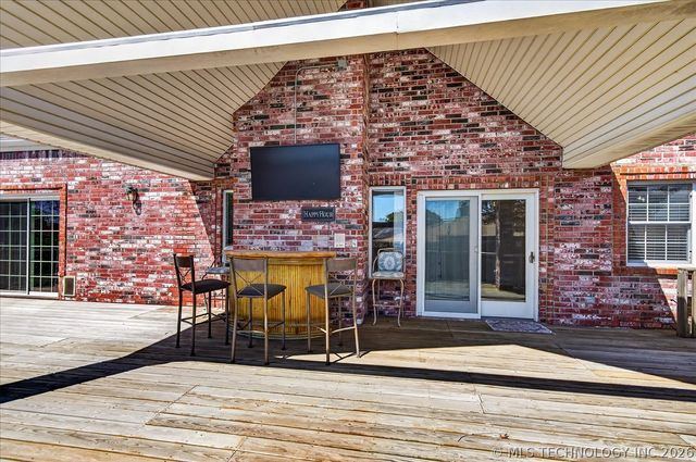 6700 SE Quail Ridge Road, Bartlesville, OK 74006