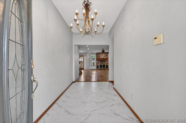 6700 SE Quail Ridge Road, Bartlesville, OK 74006