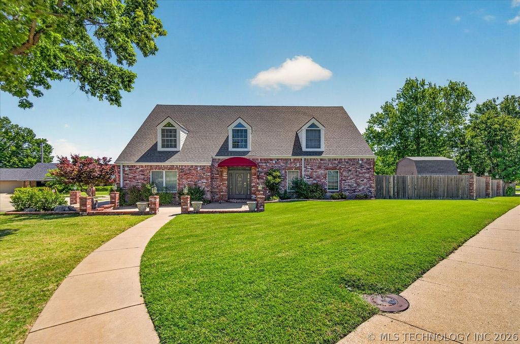 6700 SE Quail Ridge Road, Bartlesville, OK 74006
