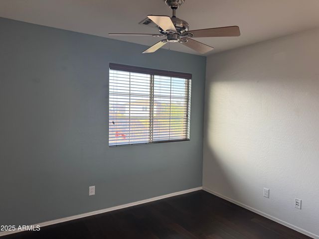 22153 W DESERT BLOOM Street, Buckeye, AZ 85326