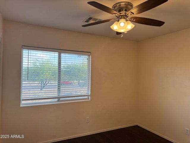 22153 W DESERT BLOOM Street, Buckeye, AZ 85326