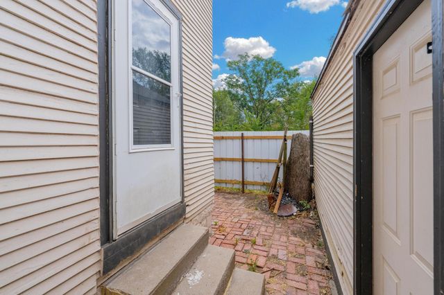 1411 E Boston, Wichita, KS 67211