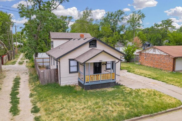 1411 E Boston, Wichita, KS 67211