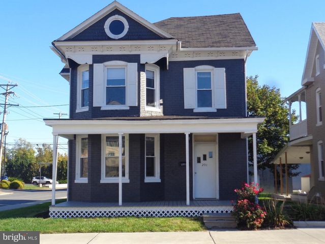 201 SOUTH MAIN STREET, Lewistown, PA 17044
