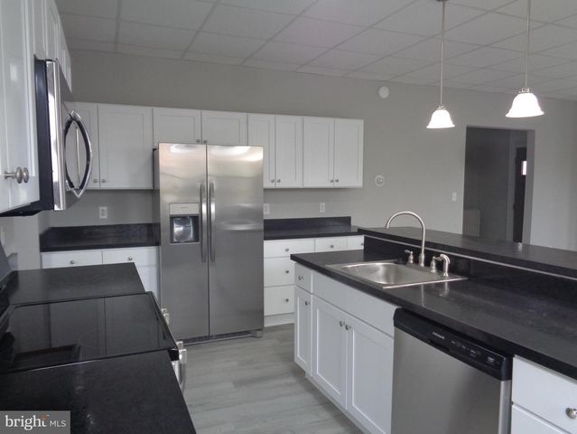 201 SOUTH MAIN STREET, Lewistown, PA 17044