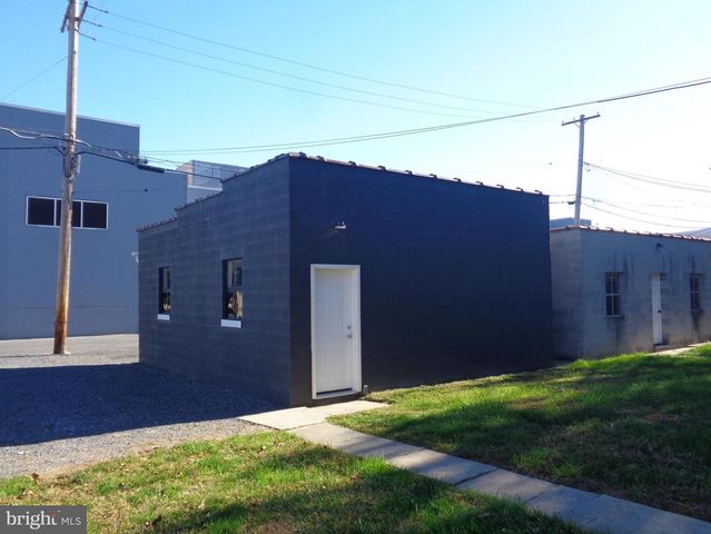 201 SOUTH MAIN STREET, Lewistown, PA 17044