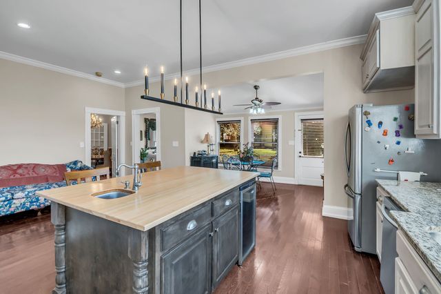 305 Washington St, E, Fayetteville, TN 37334