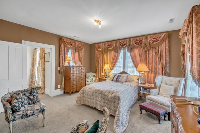 305 Washington St, E, Fayetteville, TN 37334