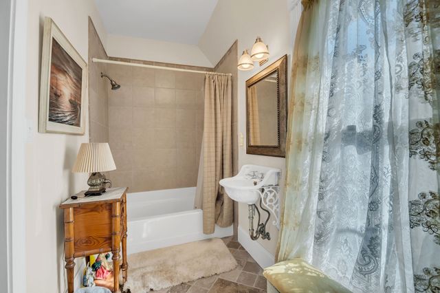 305 Washington St, E, Fayetteville, TN 37334