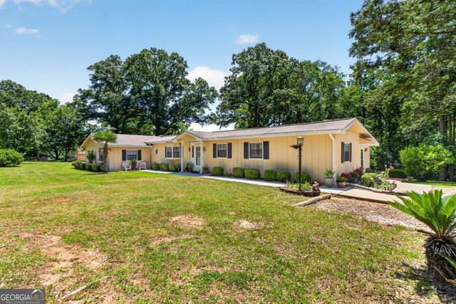 100 Bass Circle, Jackson, GA 30233