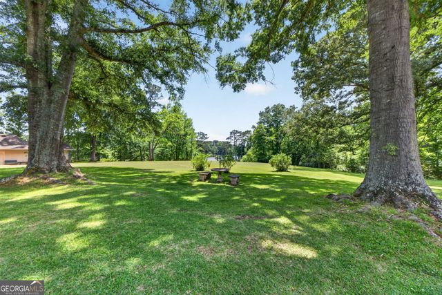 100 Bass Circle, Jackson, GA 30233