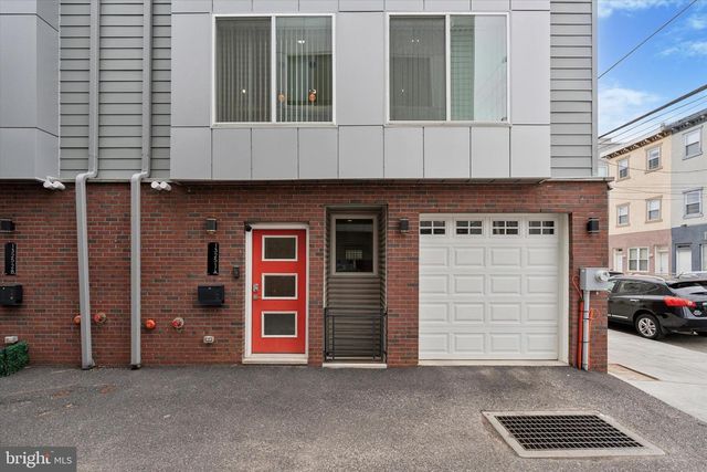 1325 N 17TH ST #A, Philadelphia, PA 19121