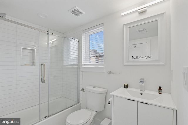 1325 N 17TH ST #A, Philadelphia, PA 19121