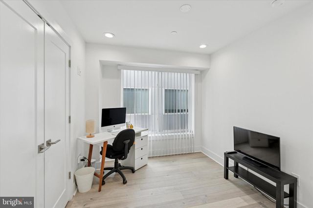 1325 N 17TH ST #A, Philadelphia, PA 19121