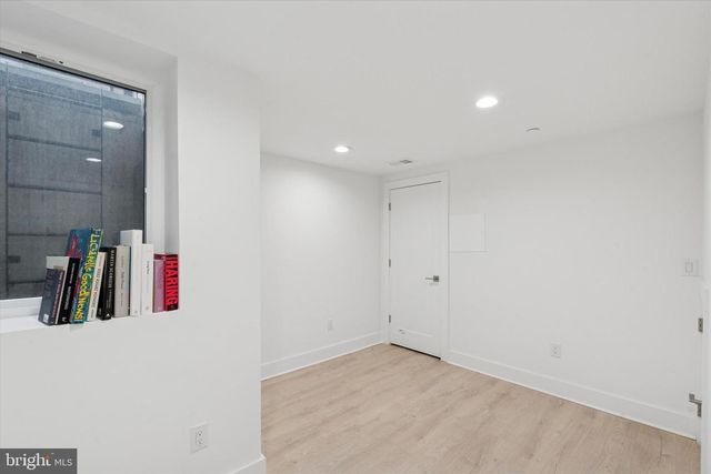 1325 N 17TH ST #A, Philadelphia, PA 19121