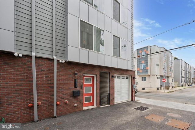 1325 N 17TH ST #A, Philadelphia, PA 19121