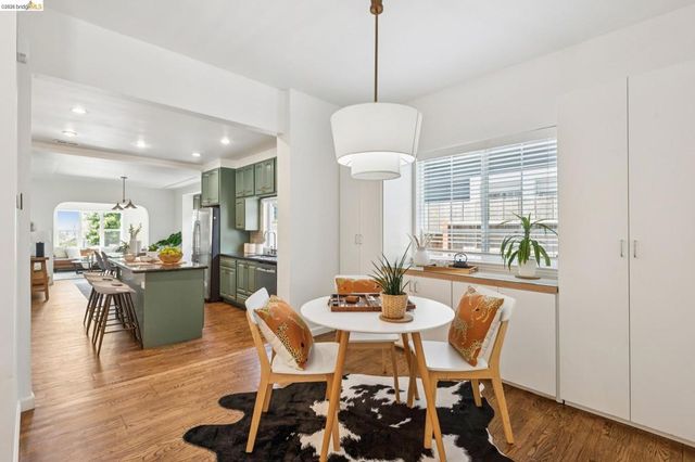 3936 Agua Vista St, Oakland, CA 94601