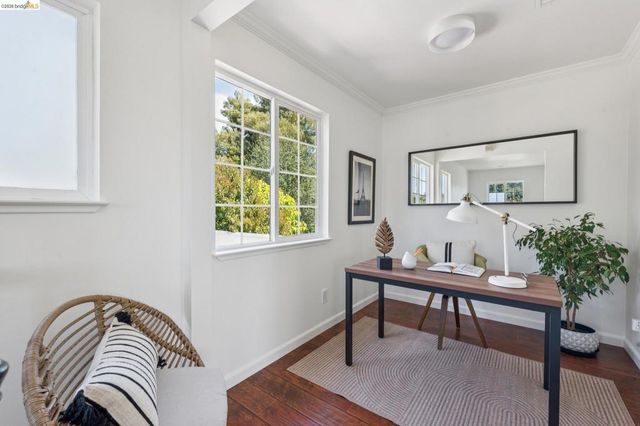 3936 Agua Vista St, Oakland, CA 94601