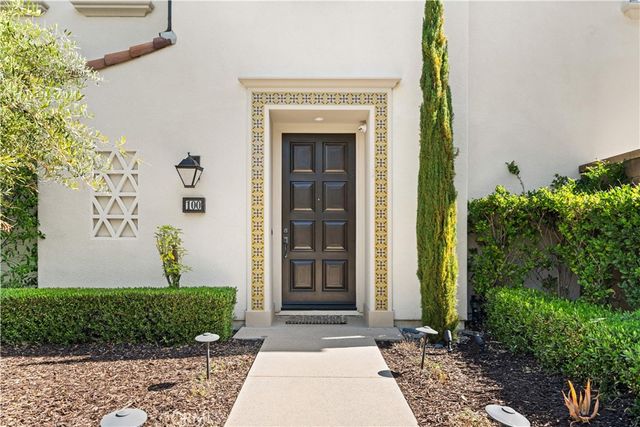 100 Pumpkin, Irvine, CA 92620