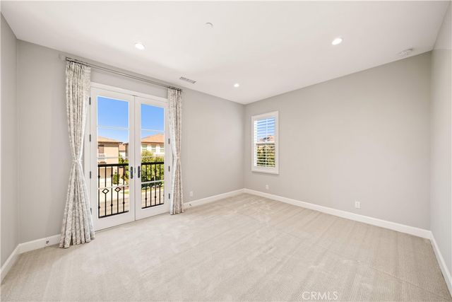 100 Pumpkin, Irvine, CA 92620