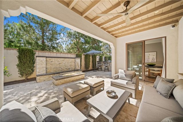 100 Pumpkin, Irvine, CA 92620