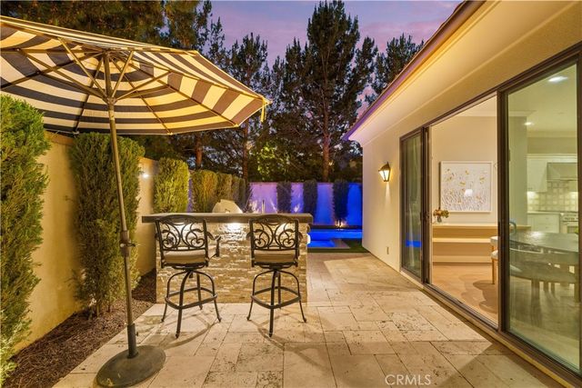 100 Pumpkin, Irvine, CA 92620