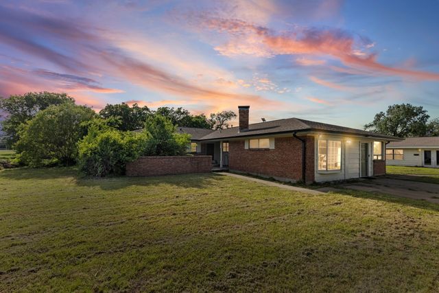 11800 Hallmark Street, Greenville, TX 75402