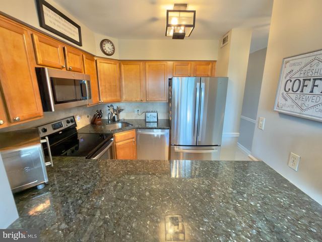 115 KINGS CROFT, Cherry Hill, NJ 08034