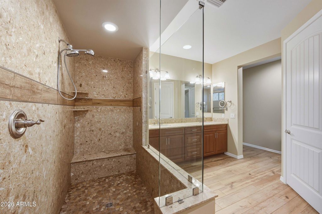 Image 13 of property listing at 8251 E CANYON ESTATES Circle, Gold Canyon, AZ 85118