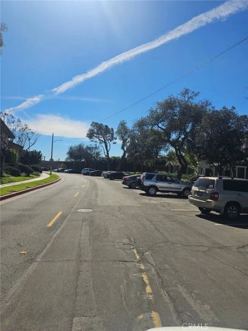 1900 W Glenoaks F, Anaheim, CA 92801