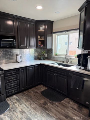 1900 W Glenoaks F, Anaheim, CA 92801