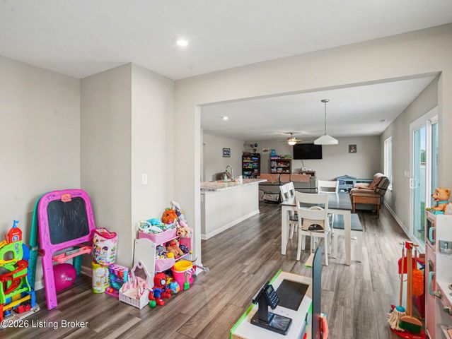 173 Rising Sun Ct, Shepherdsville, KY 40165