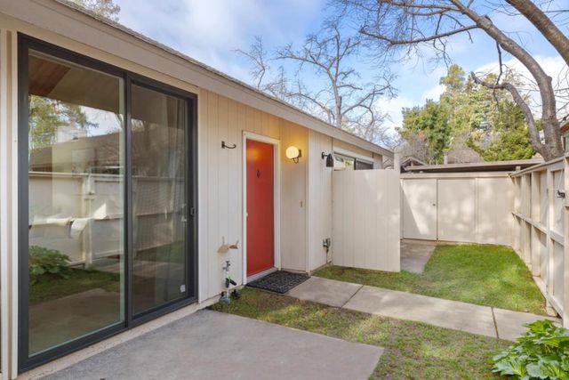 715 Quetta Avenue B, Sunnyvale, CA 94087