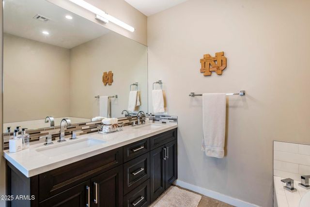 6990 E 6TH Street 1022, Scottsdale, AZ 85251