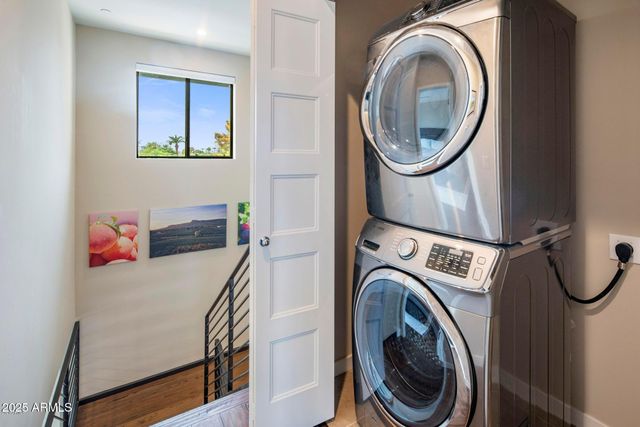 6990 E 6TH Street 1022, Scottsdale, AZ 85251