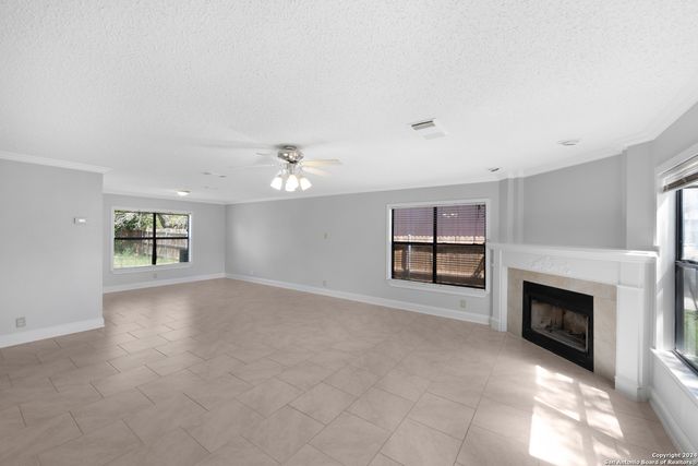 7607 Woller Pl, San Antonio, TX 78249