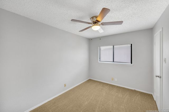 7607 Woller Pl, San Antonio, TX 78249
