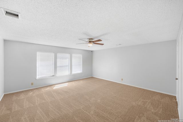 7607 Woller Pl, San Antonio, TX 78249