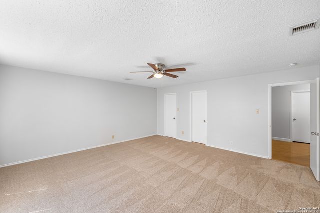 7607 Woller Pl, San Antonio, TX 78249